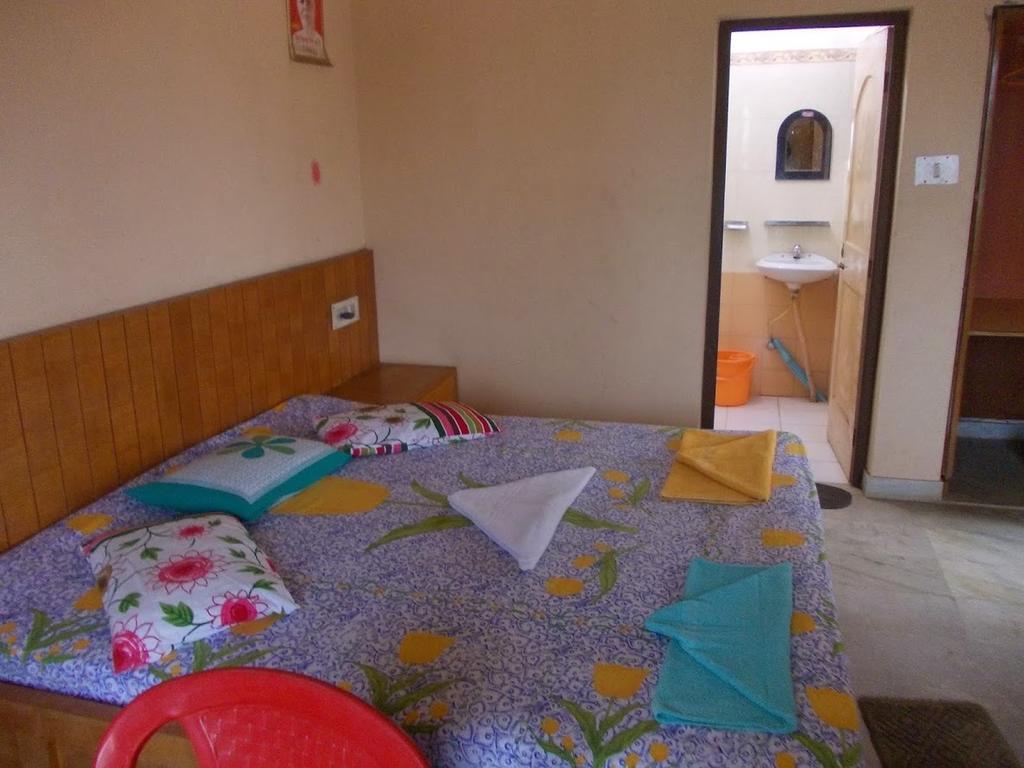 Rishaan Guest House Puri Cameră foto